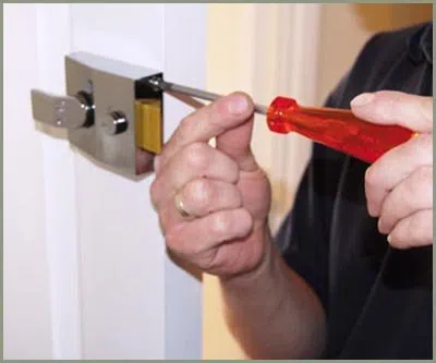Locksmith Solution Services Silver Spring, MD 301-969-3230 - 68-44-11